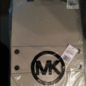 COPY - Michael Kors Selma swap